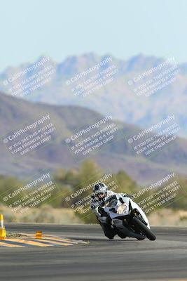 media/Mar-10-2024-SoCal Trackdays (Sun) [[6228d7c590]]/3-Turn 14 (1020am)/